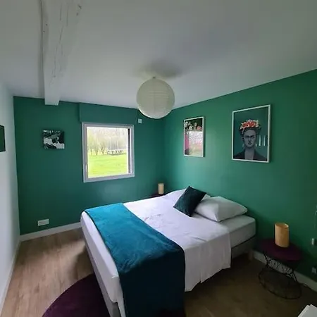 Hébergement de vacances Le Petit Loup Grande Maison De Charme En Campagne *