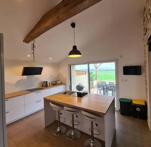 Le Petit Loup Grande Maison De Charme En Campagne